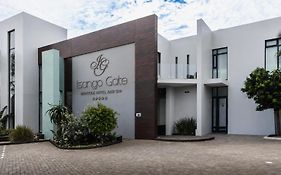 Isango Gate
